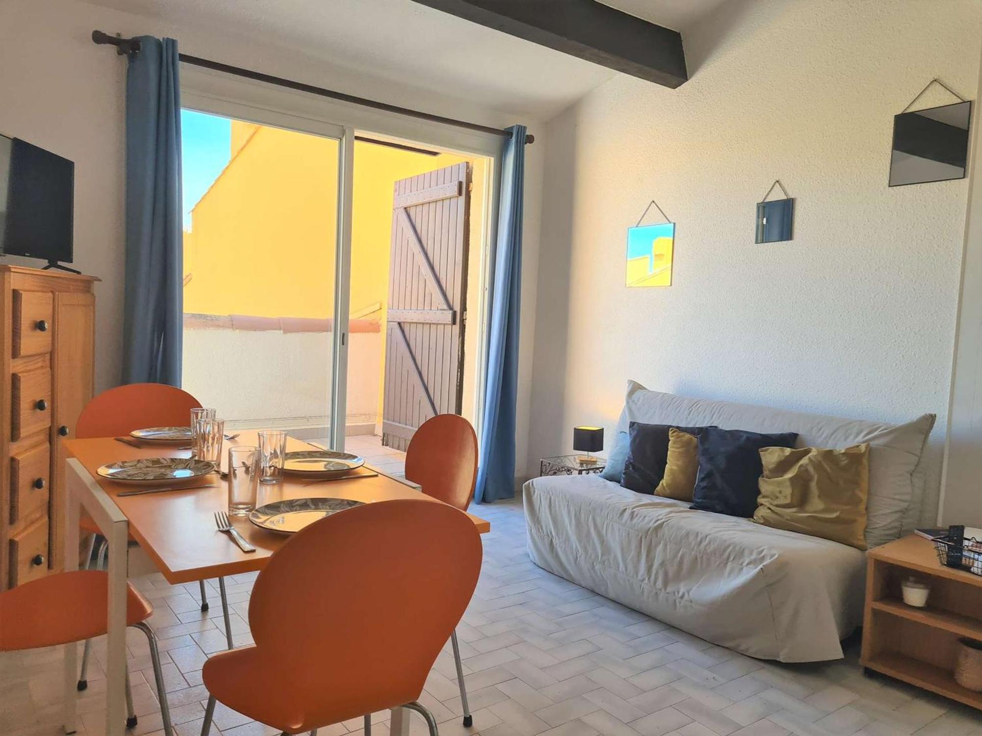 Appartement T2 Avec Parking Et Acces Direct A La Plage - Fr-1-249-129 Agde Exterior photo